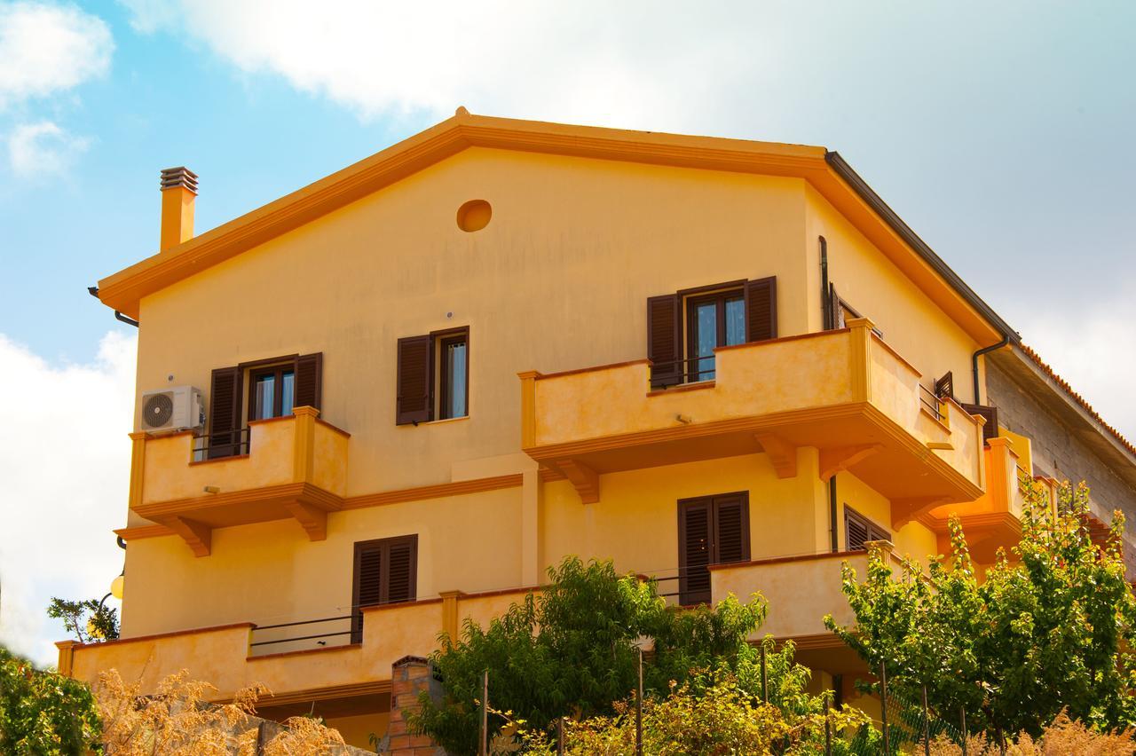 Casa Vacanze Sandalia Bosa Exterior photo